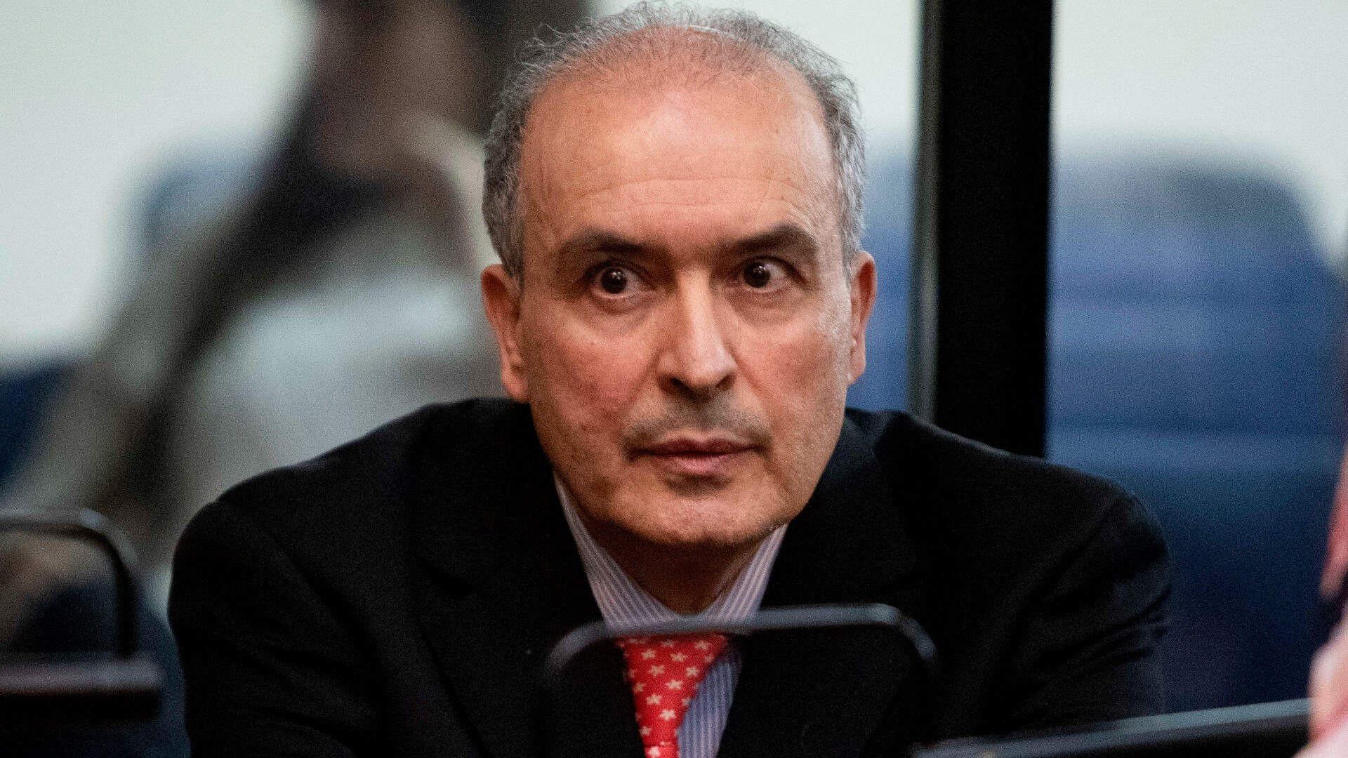 José López